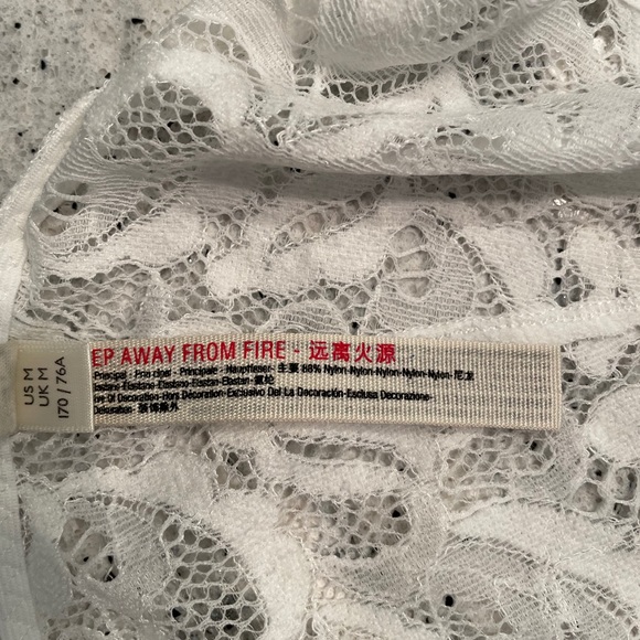 Free People Reese Tanga Ivory Size Medium NWT - Picture 5 of 5